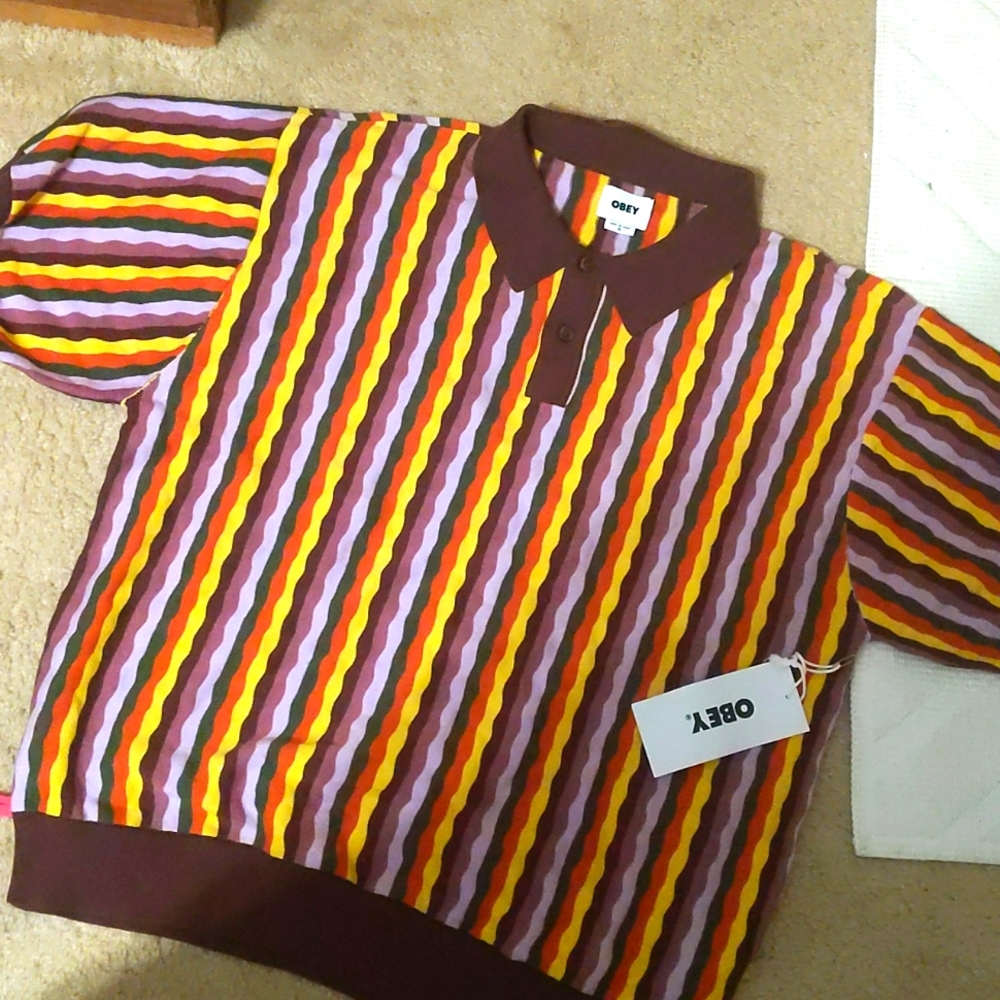 Obey shirt